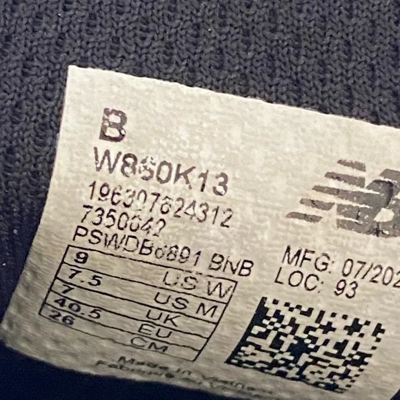 New Balance womens fresh foam 860 Black Running Shoes size 9 - Picture 11 of 16